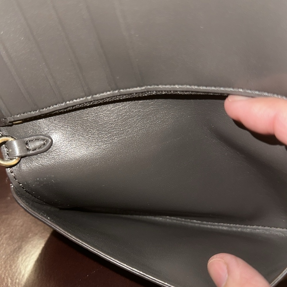 **SOLD** NWOT Coach Gold Leather Slim Snap Bifold Wristlet/Clutch - Picture 11 of 14